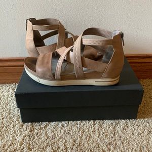 Eileen Fisher Barley Sandals
